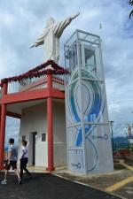 Mirante do Cristo - elevador panorâmico - Socorro (SP)
