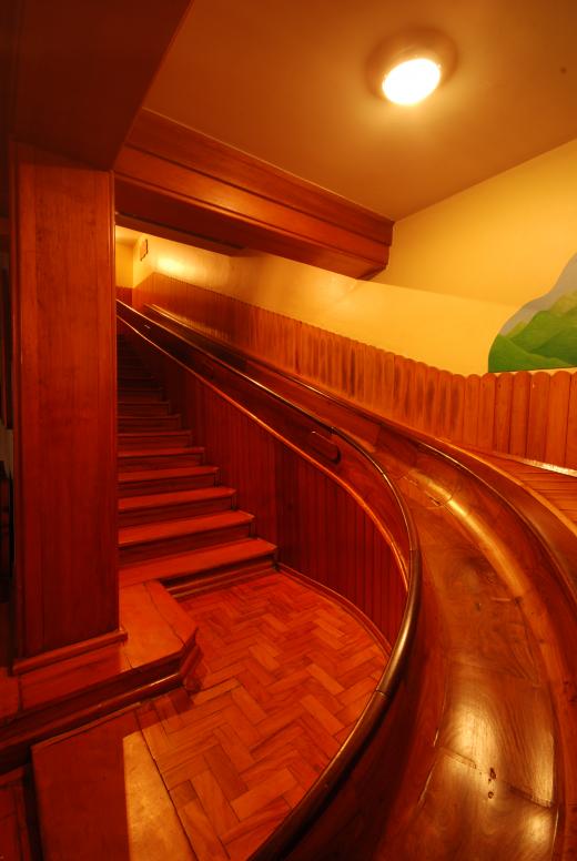 escorregador de madeira, Hotel Toriba