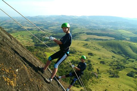 Mirante Pedra Bela Vista - rapel - Socorro (SP)