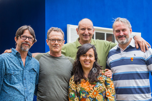 Espaço LuzAzul (Campos do Jordão SP) da esquerda para direita Paulo Bustamante, André Wagner, Eduardo Miguel, Rizzi Tani e Oskar kedor - foto Jayro Lemos